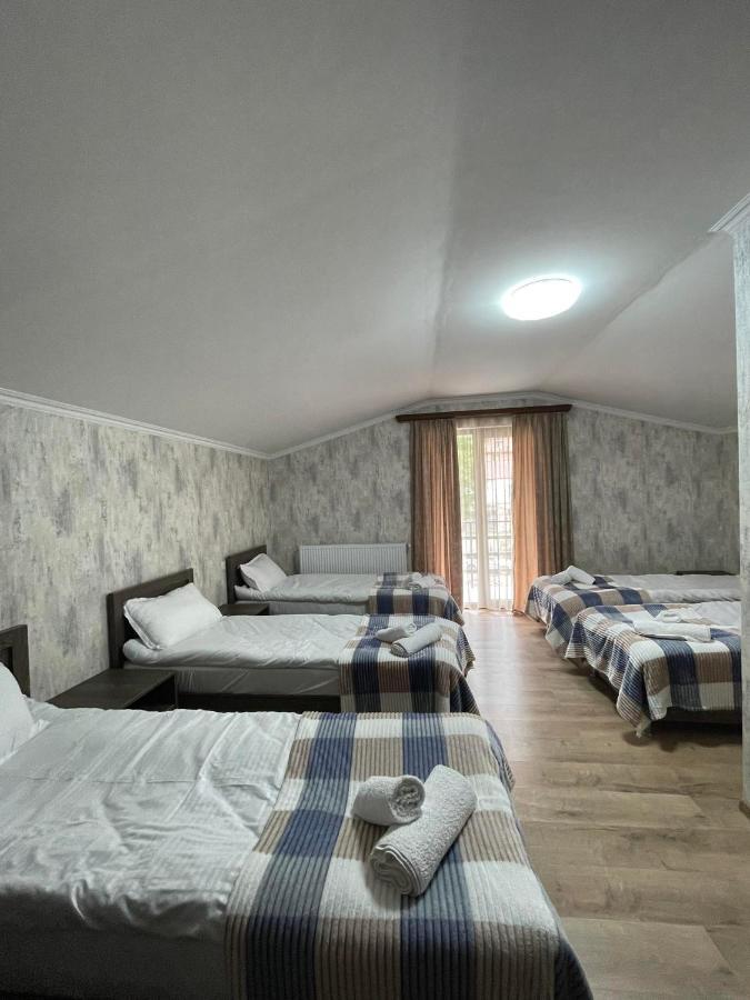 Hotel Shina Kazbegi Bagian luar foto